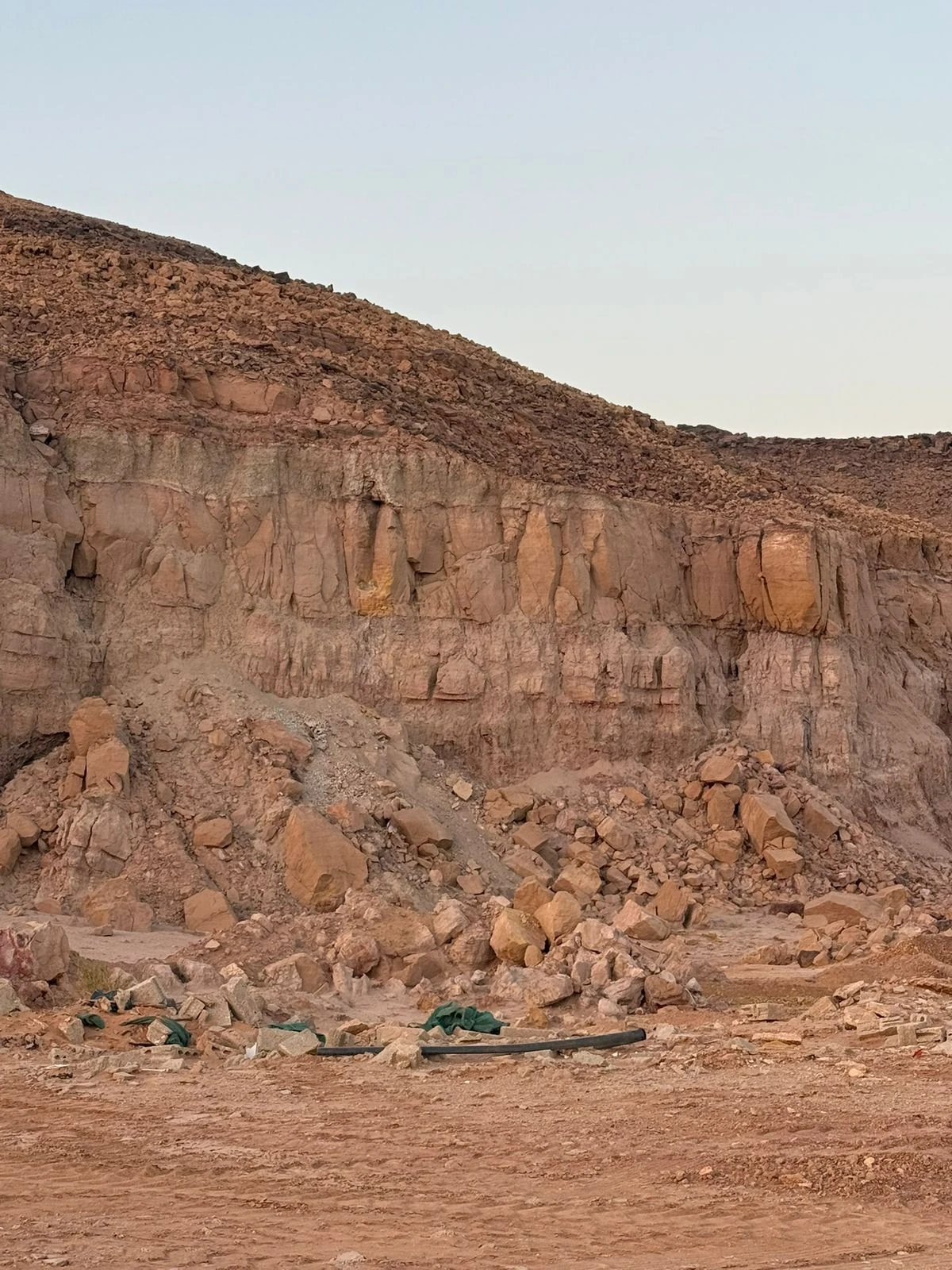 Exposed layers of the rocky escarpment